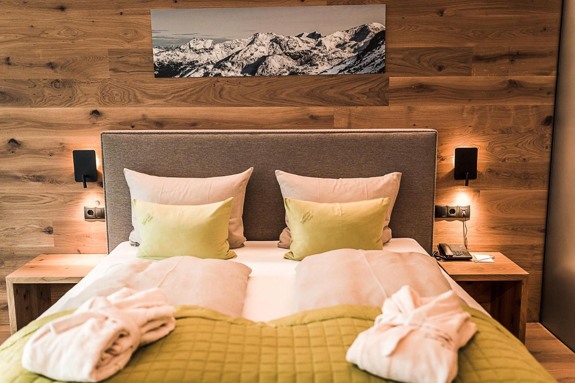 Hotel Panoramic Lotsch Sarentino ภายนอก รูปภาพ
